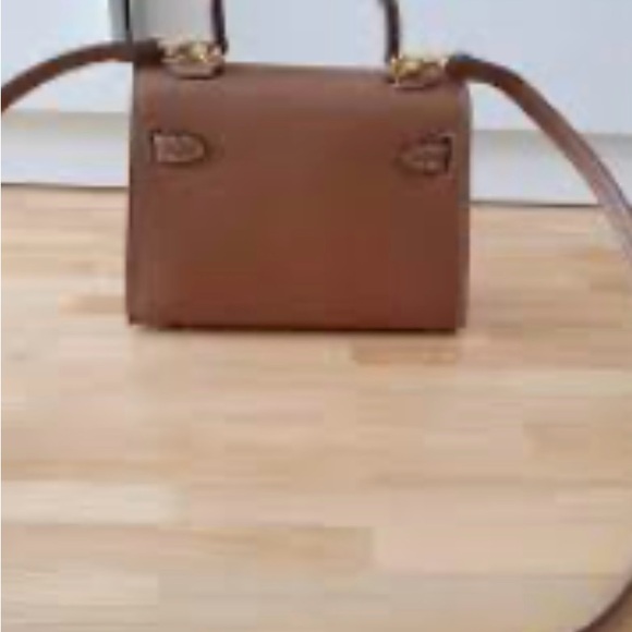 Lily & Bean Hettie Tan Leather Satchel Mini NWOT - Picture 2 of 2
